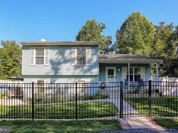 708 Range End Rd, Dillsburg, PA 17019