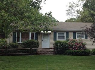 296 Talmadge Dr, Springfield, MA 01118