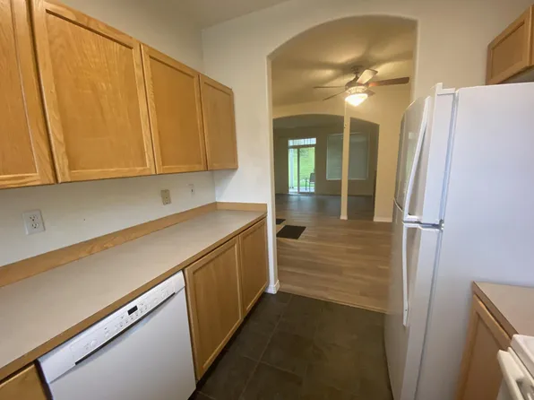 2928 151st Pl SW APT T103, Lynnwood, WA 98087