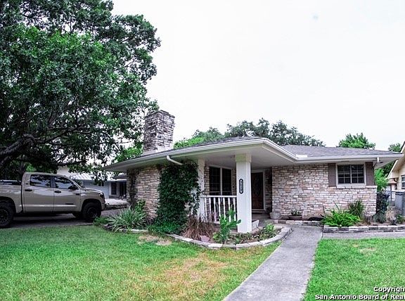 4th image of 3639 Pinebluff Dr