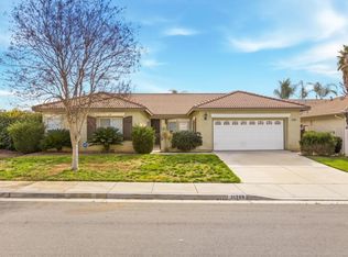 31399 Tulette Ln, Winchester, CA 92596