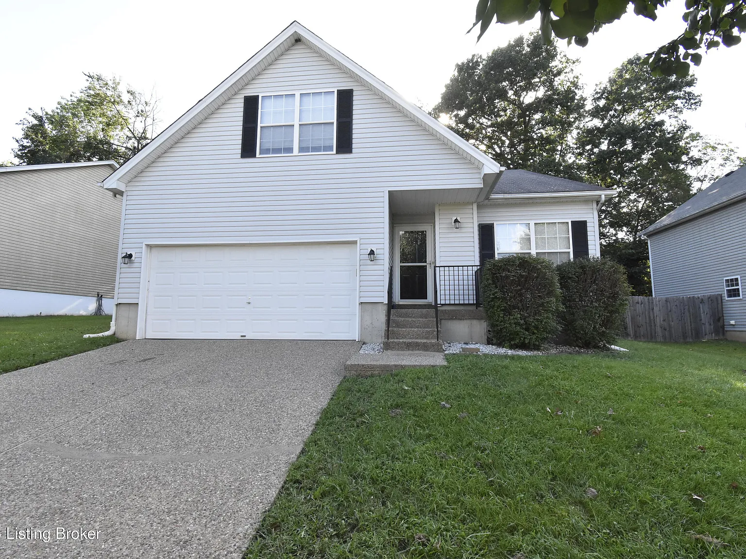 3 bed, 2.0 bath, 1682 sqft, $2,150 — Photo 1