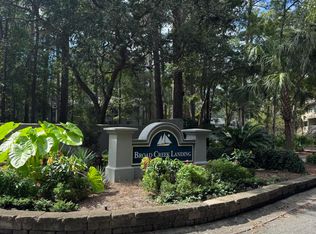 72 Forest Cove Cv APT 72, Hilton Head Island, SC 29928