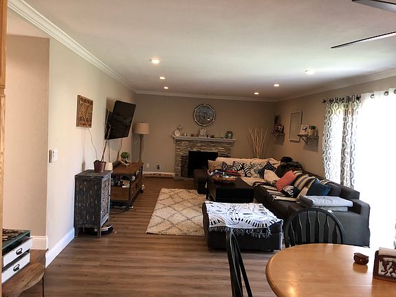 5th image of 311 Bayliss Dr