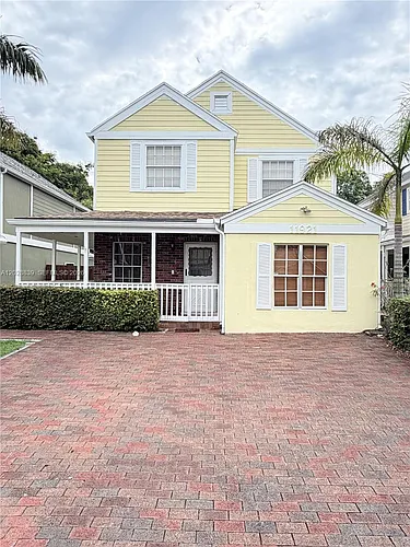 11921 SW 117th Ct Photo 1