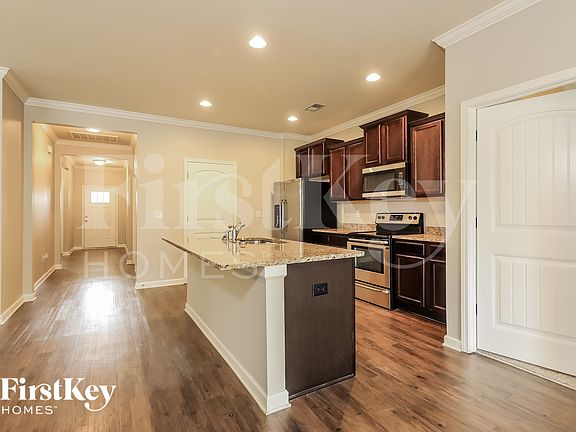 5th image of 5021 Bella Ct