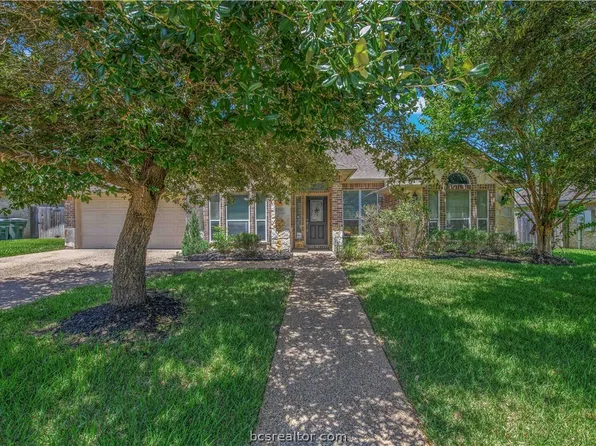 2703 Colony Glen Dr, Bryan, TX 77808