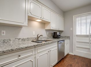 7929 Royal Ln APT 206, Dallas, TX 75230