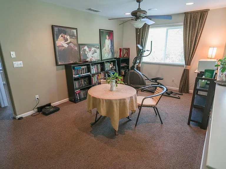 Alberton Cir — Photo 14