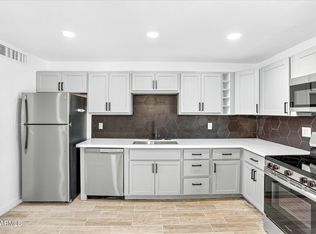 6624 W Columbus Avenue, Phoenix, AZ 85033