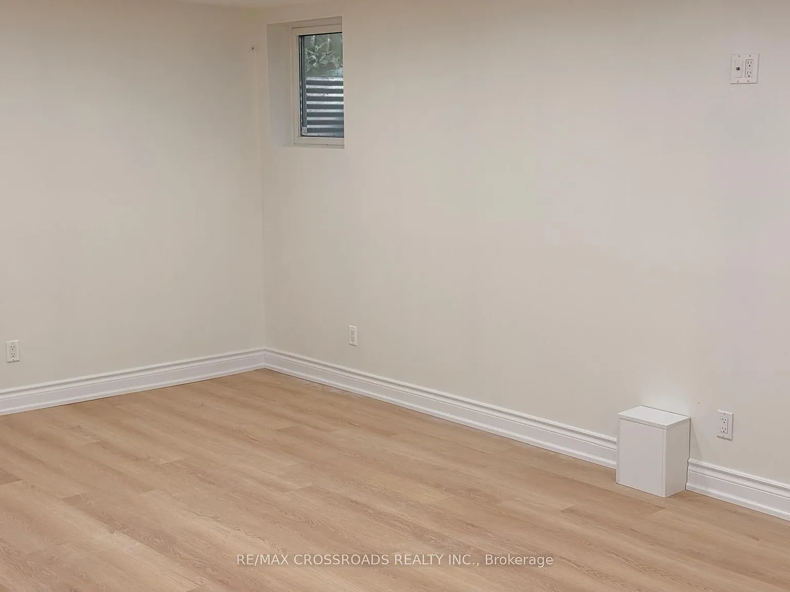2 bed, $1,600 — Photo 4
