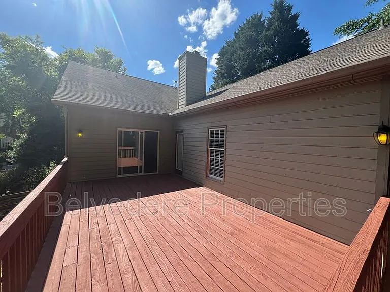 6409 Spyglass Dr — Photo 32
