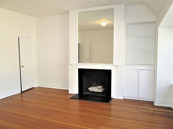 2nd image of 40 E 65th St APT 5A