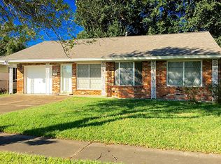 3617 Meadowlake Rd, Pasadena, TX 77503