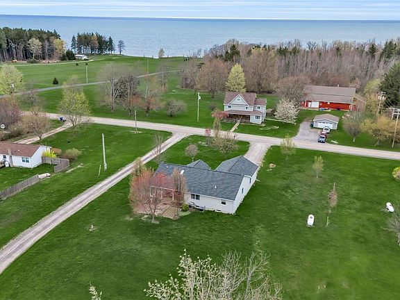 2nd image of 8466 Lower Lake Rd