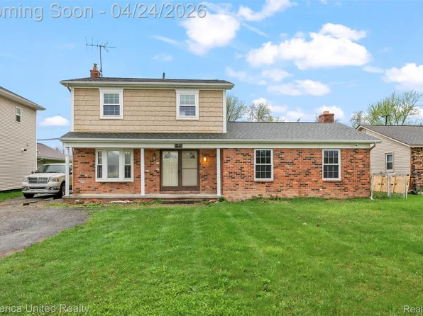 32204 Truman Rd, Rockwood, MI 48173