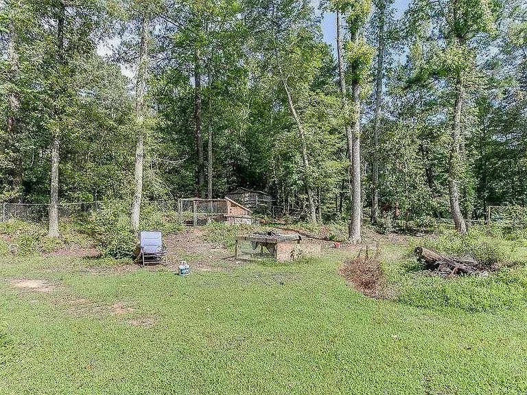 2193 Kings Forest Dr SE — Photo 17