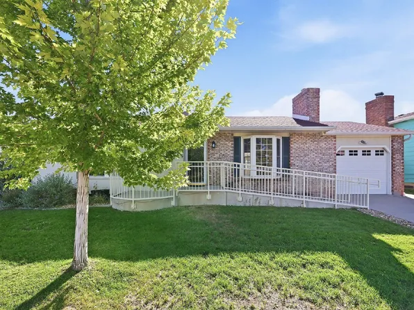 1354 S Zeno St, Aurora, CO 80017