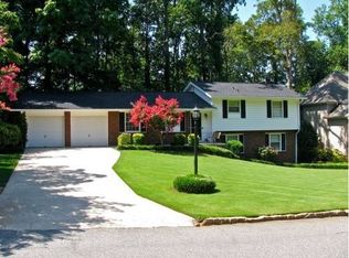 1541 Runnymeade Rd, Atlanta, GA 30319