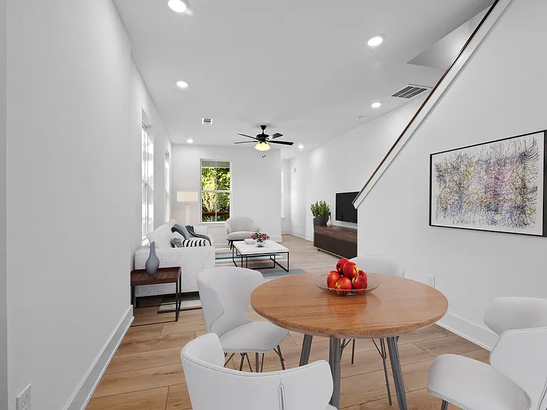 524 S Willow Ave #2 — Photo 4