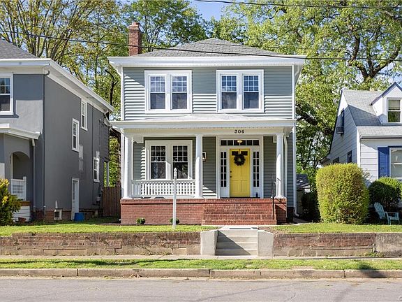 2nd image of 306 Essex Pl