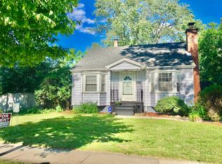 111 S Wilmette Ave, Westmont, IL 60559