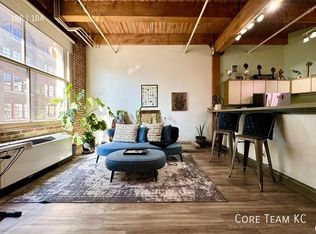 308 W 8th St APT 403, Kansas City, MO 64105