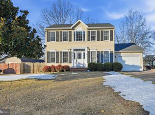 8705 New Castle Ct, Fredericksburg, VA 22408