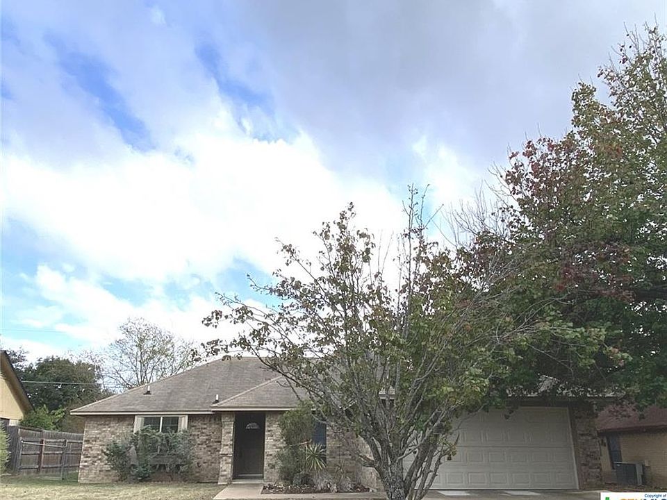 1st image of 2314 Hidden Hill Dr