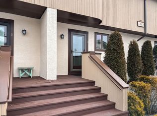 3 Spinnaker Ct #3, Ocean City, NJ