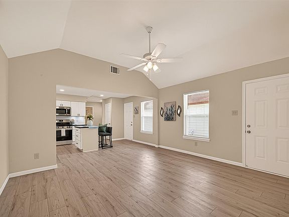 4th image of 13843 Northlake Dr