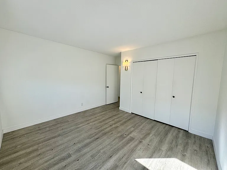 5346 Fairview Blvd — Photo 19