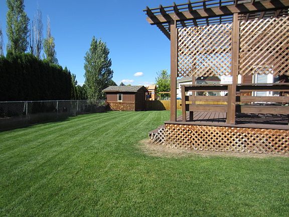 3rd image of 1641 Angelina Way