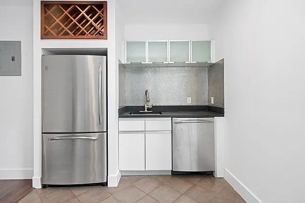 Rented by Douglas Elliman | media 5
