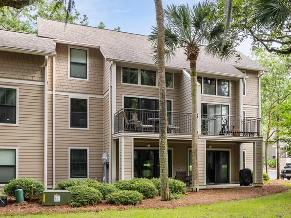 171 High Hammock Villas Dr, Johns Island, SC 29455