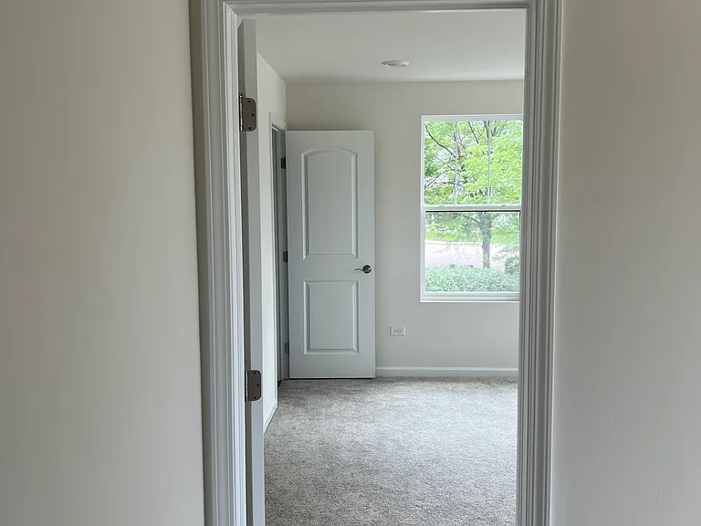 929 Preserve Ct — Photo 12