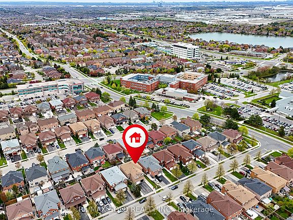 5th image of 92 Dandelion Rd