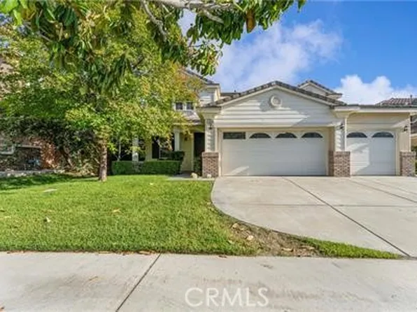 15601 N Peak Ln, Fontana, CA 92336