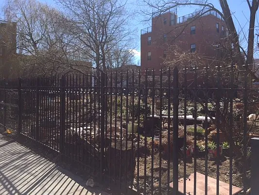 Rented by Dwell Residential Inc | media 27