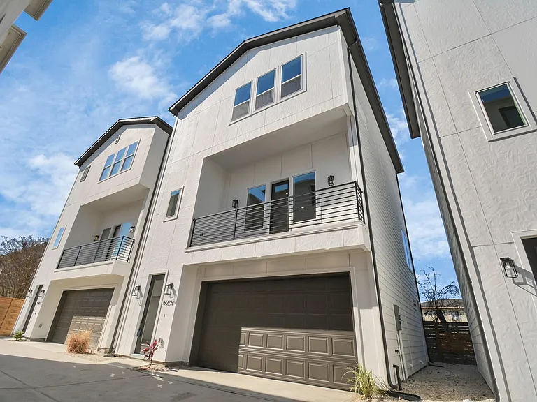 1507 Robin St #B — Photo 3