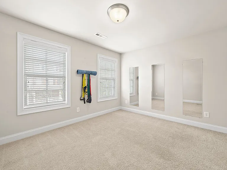 5103 Donovan St — Photo 38