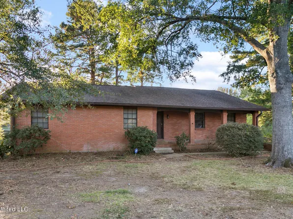 329 Arapaho Ln, Madison, MS 39110