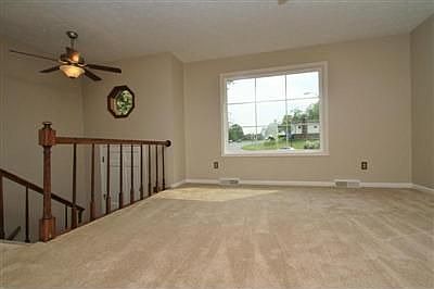5th image of 3281 Crater Lake Ct