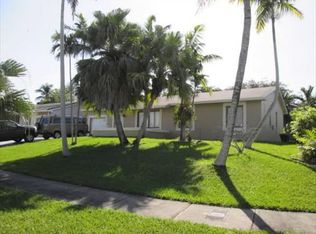 9770 SW 215th Ln, Cutler Bay, FL 33189