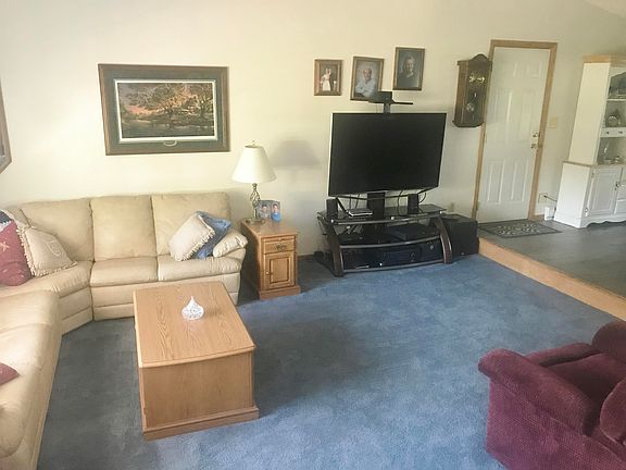 4th image of 104 Bieber Cir NW
