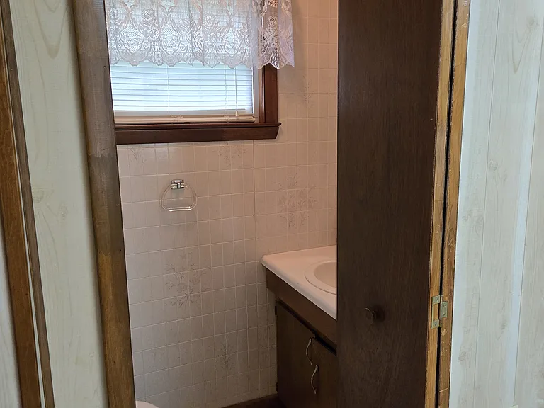 345 Park Ave — Photo 9