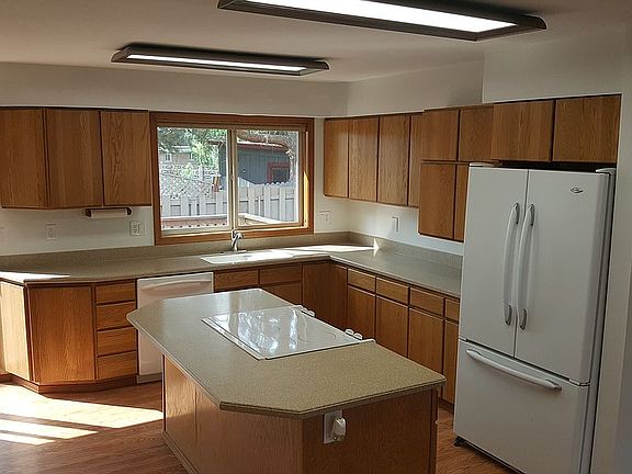 4th image of 2203 W Clearwater Ave