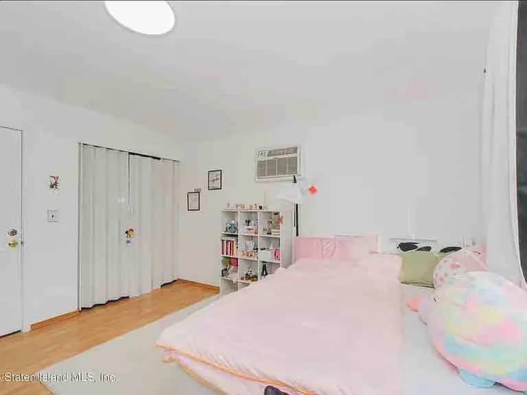 29 Elmtree Ave #2 — Photo 4