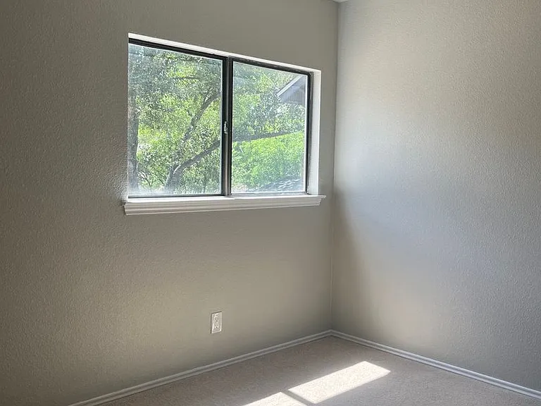 9358 Village Lance — Photo 12