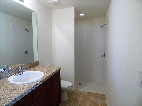 4th image of 2908 NW 5th Pl